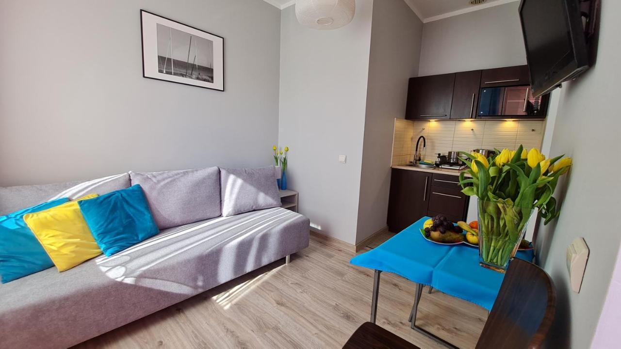 Bela - Pokoje Z Aneksami I Apartamenty Kołobrzeg Exterior foto