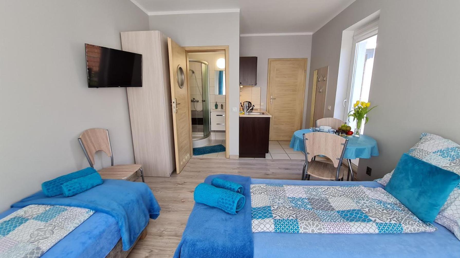 Bela - Pokoje Z Aneksami I Apartamenty Kołobrzeg Exterior foto