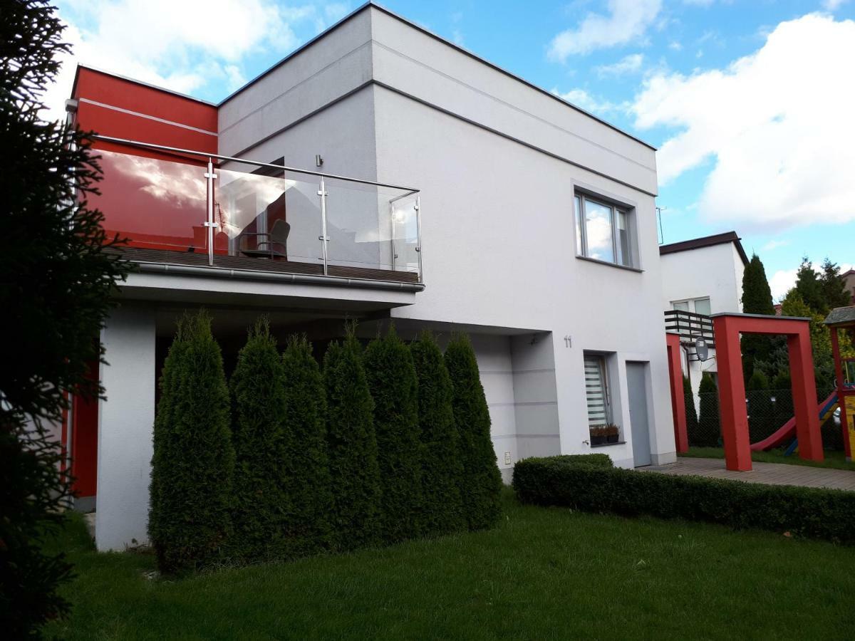 Bela - Pokoje Z Aneksami I Apartamenty Kołobrzeg Exterior foto